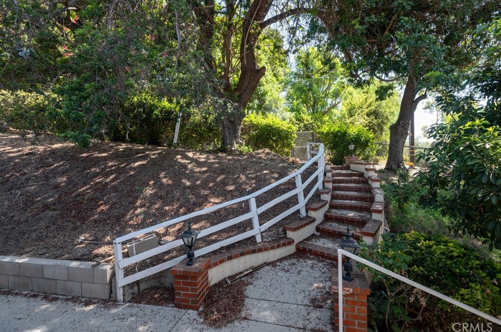 1902 Virazon Dr, La Habra, CA 90631-7779