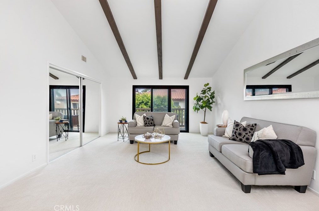 851 Hillcrest St, El Segundo CA 90245-2029 exterior