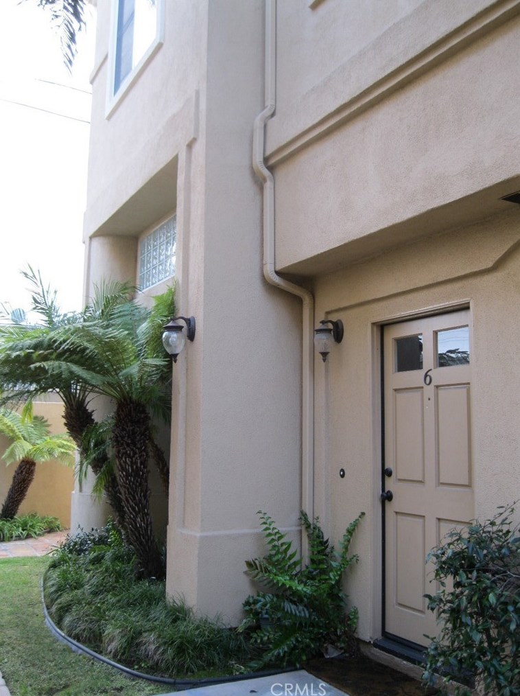 1628 Palm Ave, El Segundo, CA 90245-3461