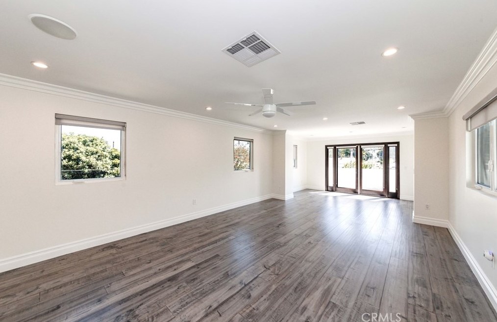 3834 Dublin Ave, Los Angeles CA  90008-1920 exterior