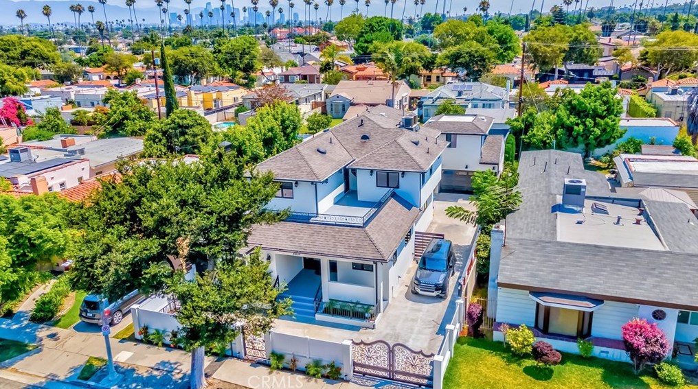 3834 Dublin Ave, Los Angeles CA  90008-1920 exterior