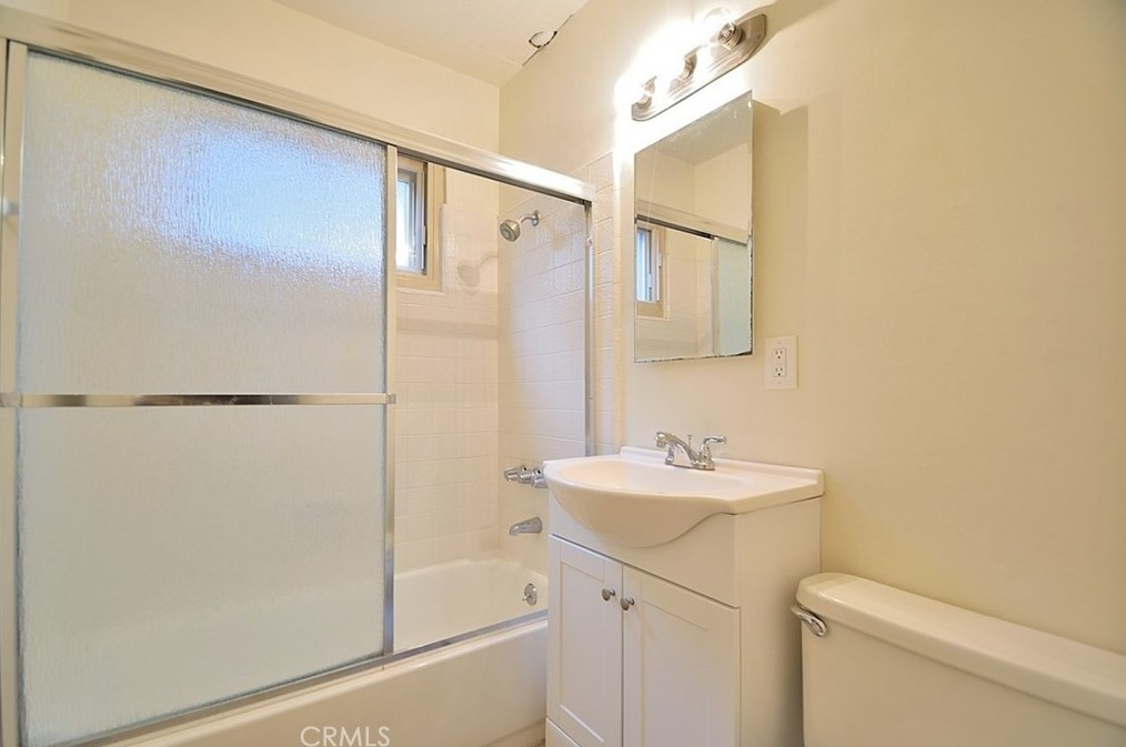 1637 Maple Ave, El Segundo CA 90245-3258 exterior