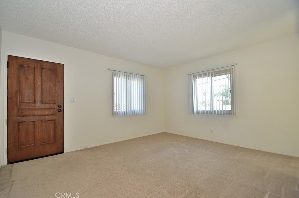 1637 Maple Ave, El Segundo CA 90245-3258 exterior