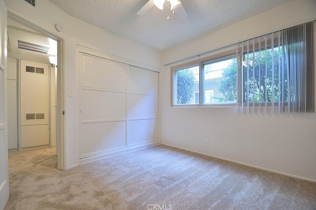 1637 Maple Ave, El Segundo CA 90245-3258 exterior