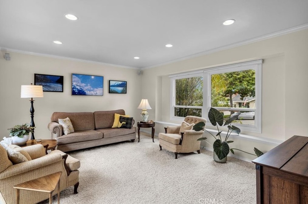 5607 Michelle Dr, Torrance, CA 90503