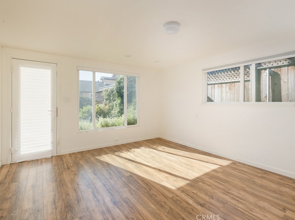 715 Hillcrest St, El Segundo CA  90245-2002 exterior