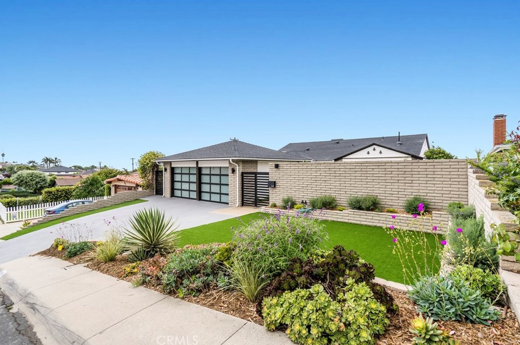 349 Avenida Atezada, Redondo Beach, CA 90277