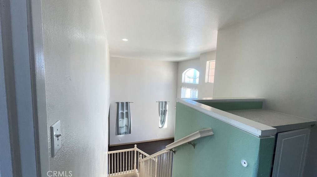 8911 Newcastle Ave, Hesperia CA  92344-8286 exterior