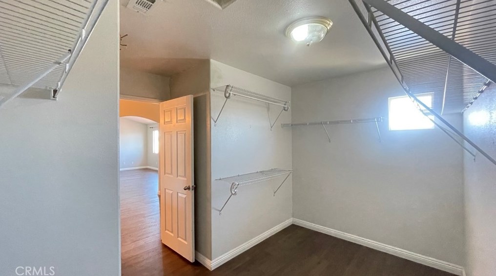 8911 Newcastle Ave, Hesperia CA  92344-8286 exterior