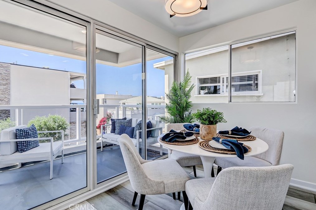 3302 Manhattan Ave #2, Manhattan Beach, CA 90266