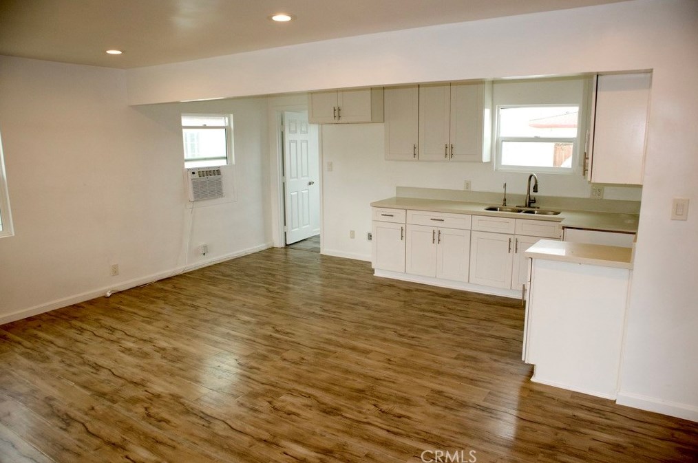 3217 W 135th St, Hawthorne, CA 90250