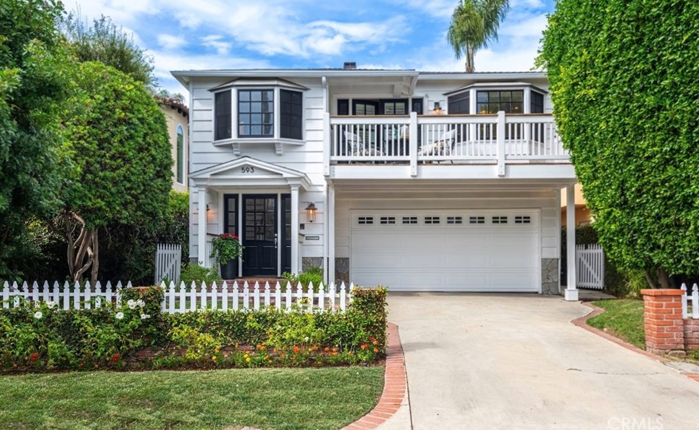593 26th St, Manhattan Beach, CA 90266