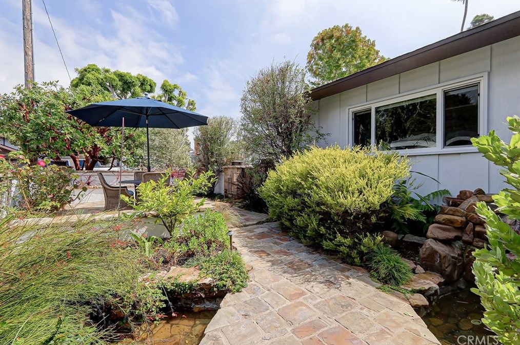 2905 Palm Ave, Manhattan Beach, CA 90266