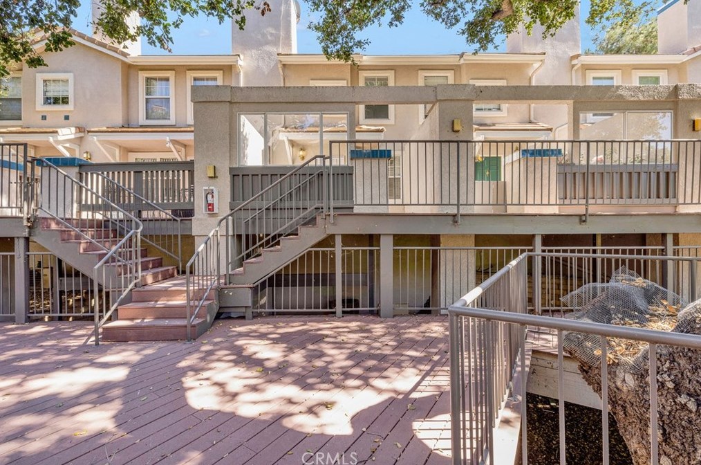 3326 Holly Grove St, Thousand Oaks CA  91362-3363 exterior