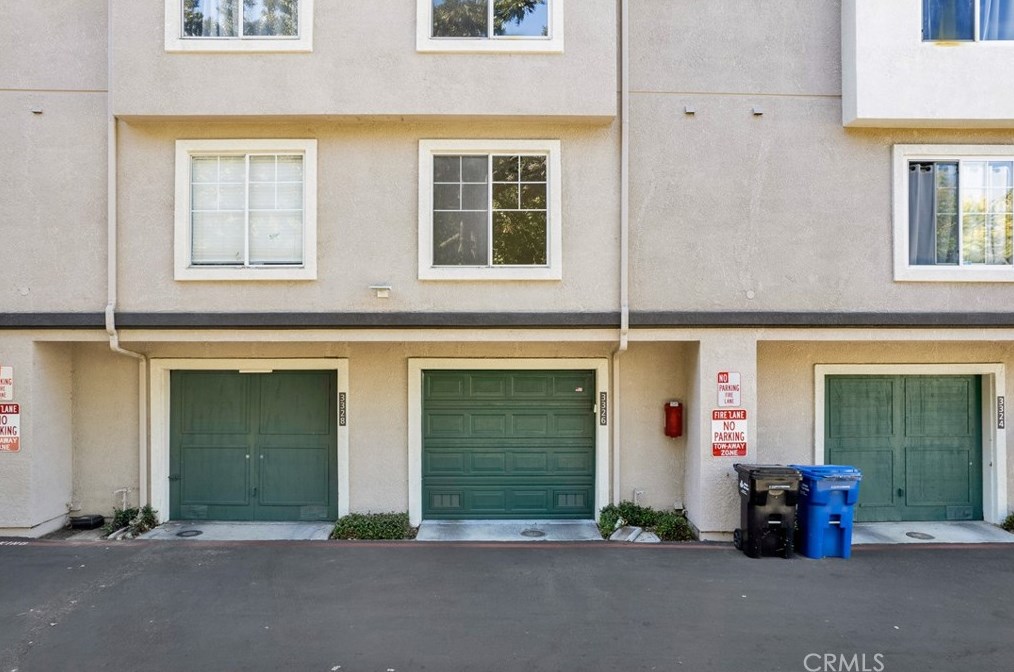 3326 Holly Grove St, Thousand Oaks CA  91362-3363 exterior