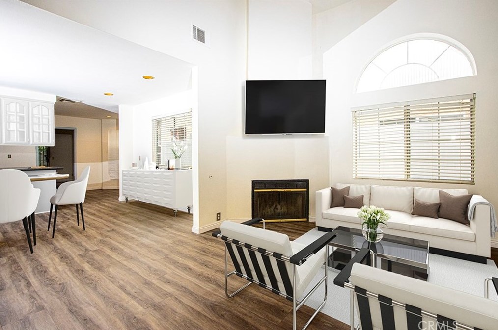 14809 Grevillea Ave, Lawndale, CA 90260
