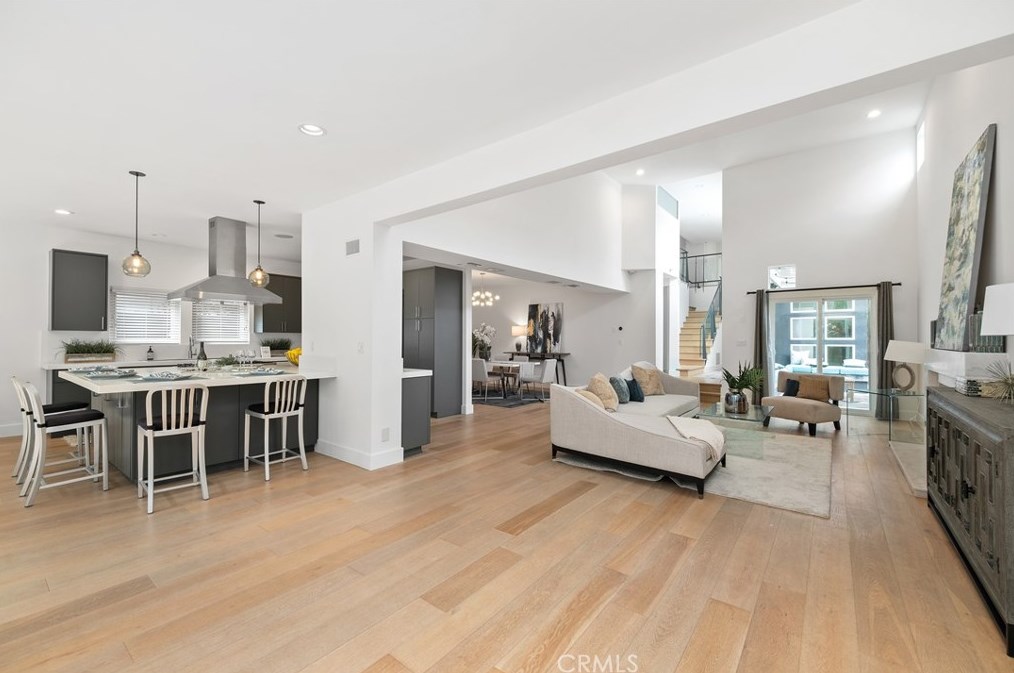 3308 Pacific Ave, Manhattan Beach, CA 90266