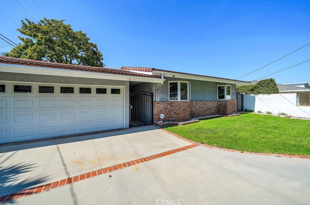 26313 Dunwood Rd, Palos Verdes Estates, CA 90274