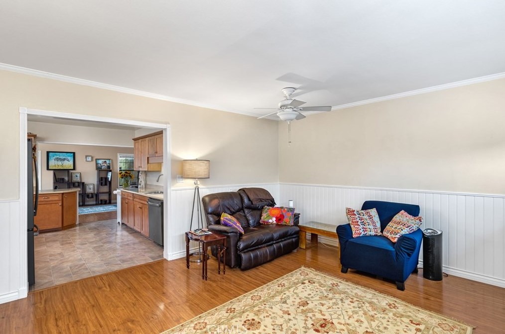 14700 Bodger Ave, Hawthorne, CA 90250