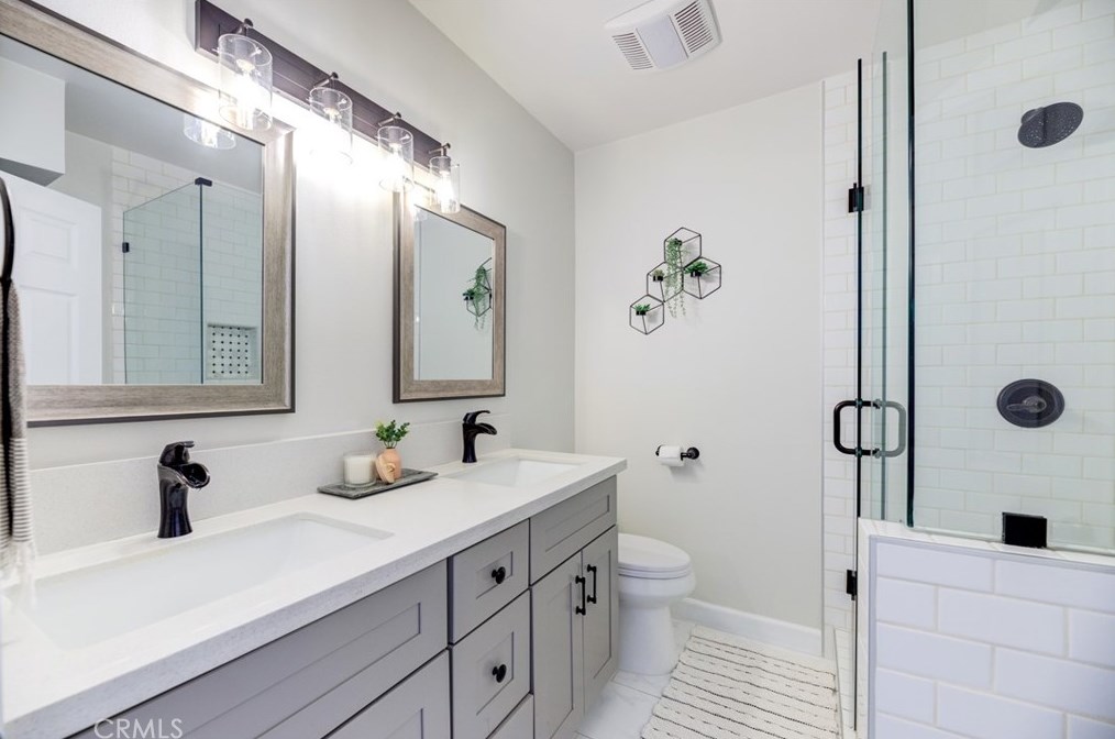 4027 60th St, Los Angeles CA  90043-3636 exterior