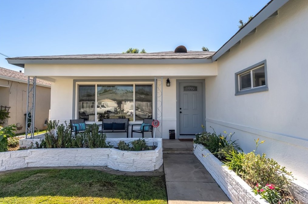 4630 148th St, Lawndale, CA 90260-1202
