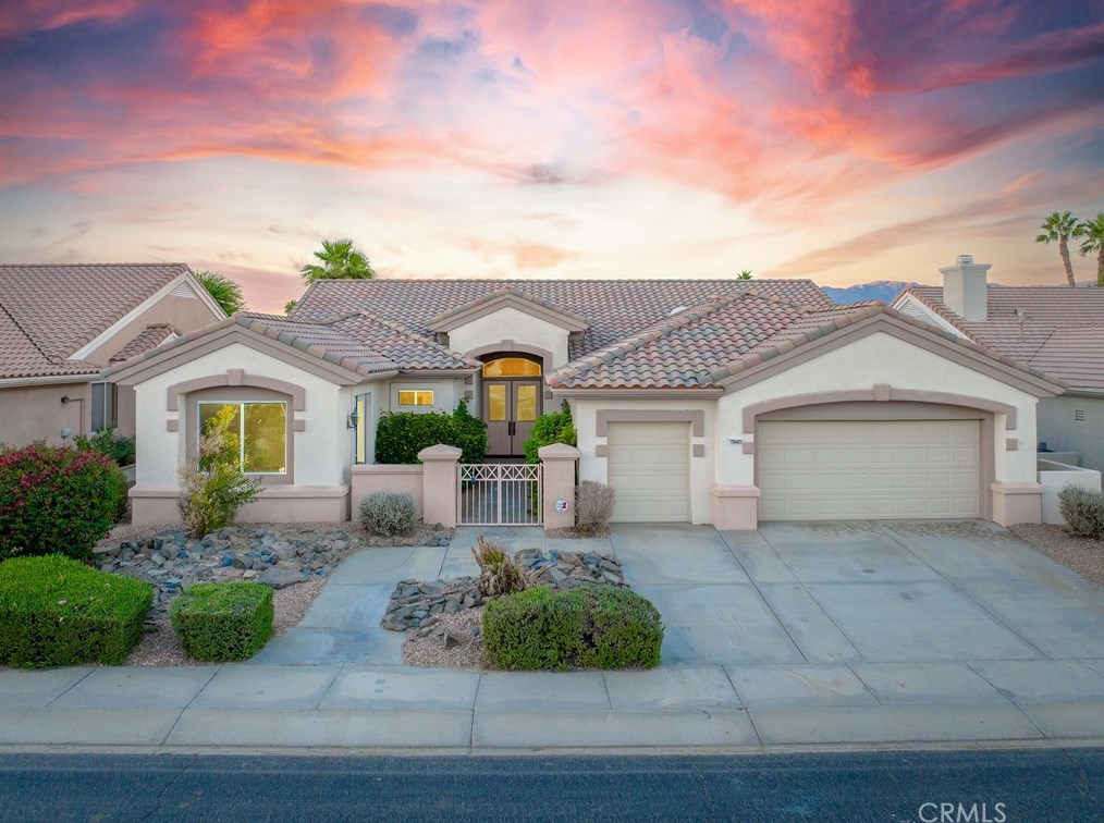 78482 Sterling Ln, Palm Desert, CA 92211-1895