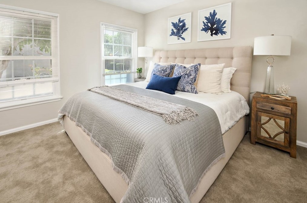 430 Loma Vis St, El Segundo CA 90245-2901 exterior