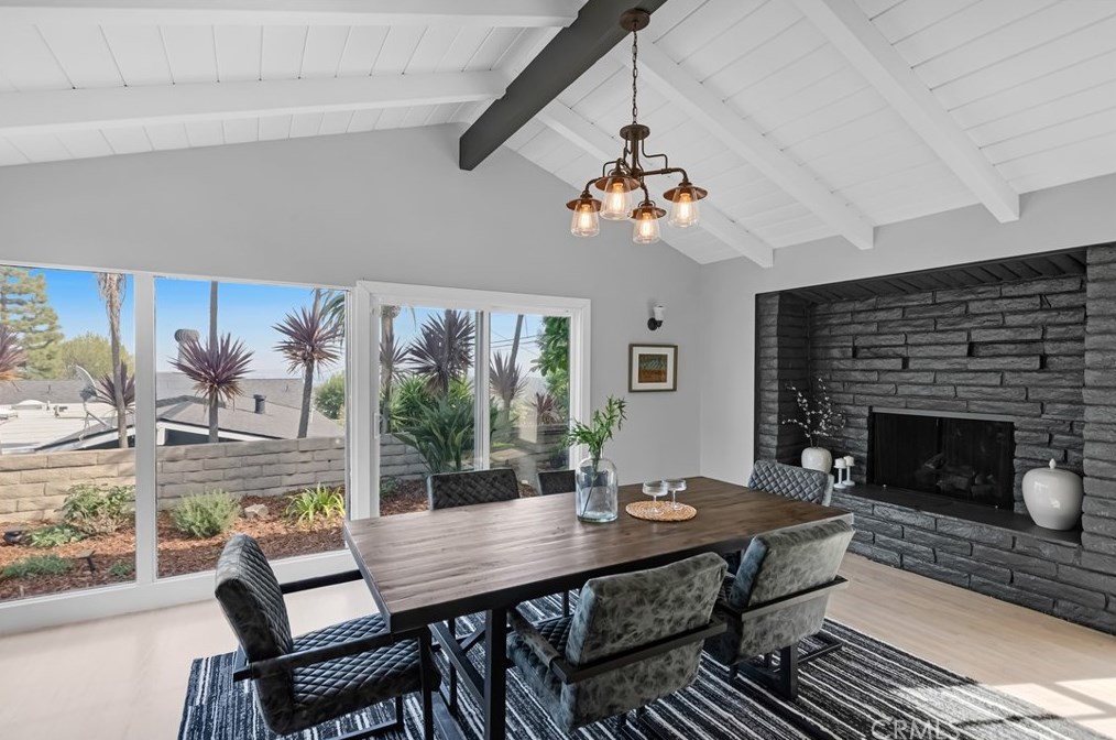 5004 Willow Wood Rd, Palos Verdes Estates, CA 90274