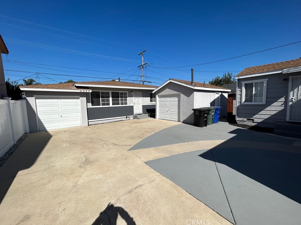 3247 W 134th St, Hawthorne, CA 90250
