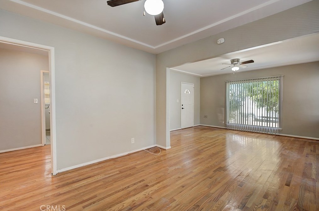 740 83rd St, Los Angeles CA  90044-5812 exterior
