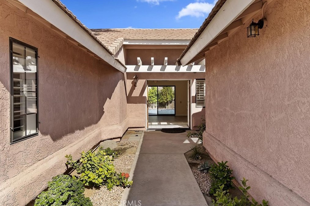75100 La Sierra Dr, Palm Desert, CA 92211-3160
