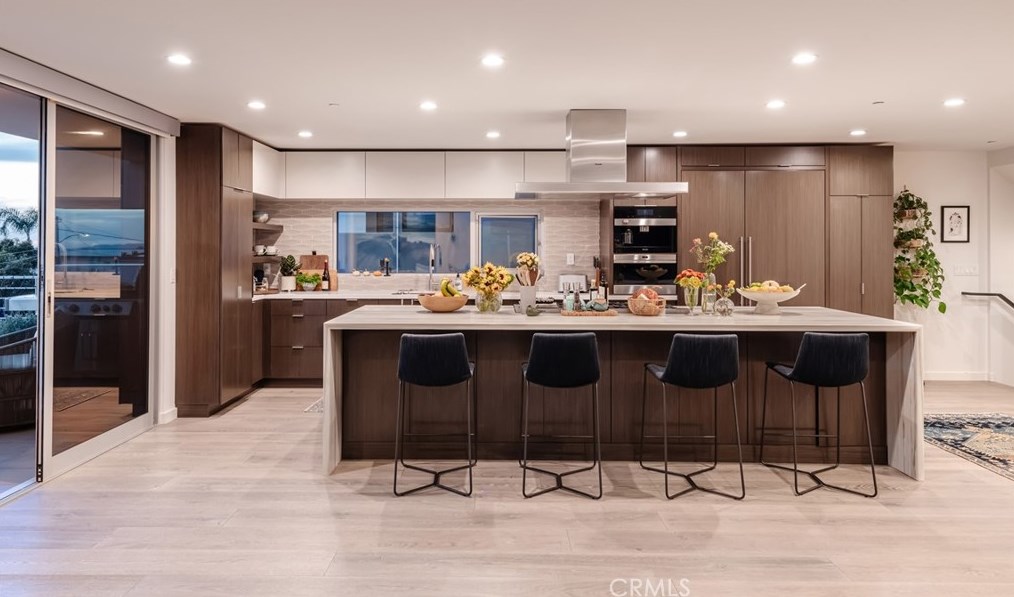 477 25th St, Hermosa Beach, CA 90254