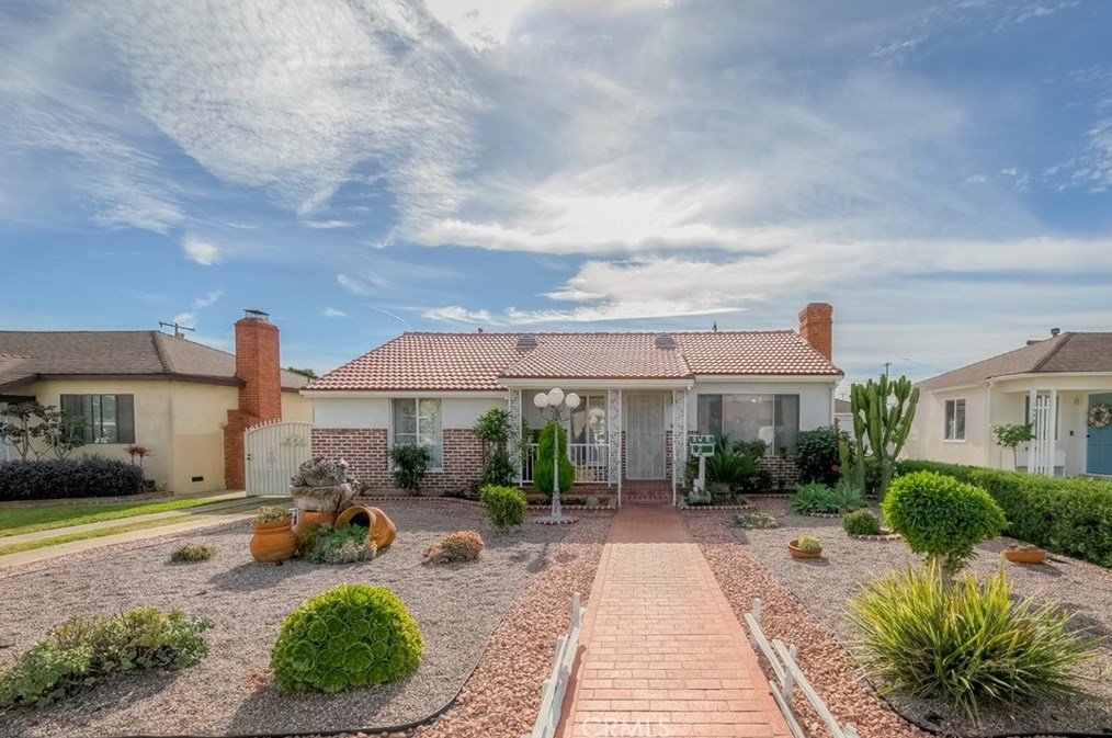 1640 W 154th St, Gardena, CA 90247