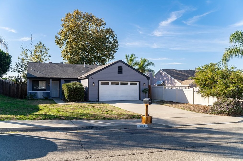 443 Shady Glen Dr, Fallbrook, CA 92028