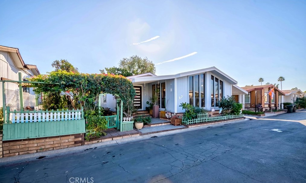1919 W Coronet Ave #97, Anaheim, CA 92801
