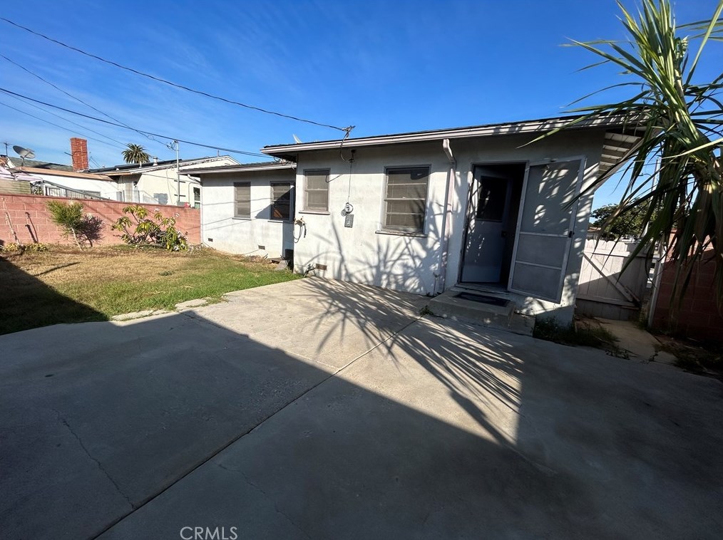 18031 Falda Ave, Torrance, CA 90504-4027