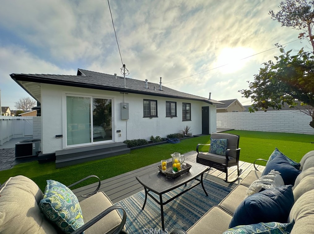 22001 Marjorie Ave, Torrance CA  90503-6938 exterior