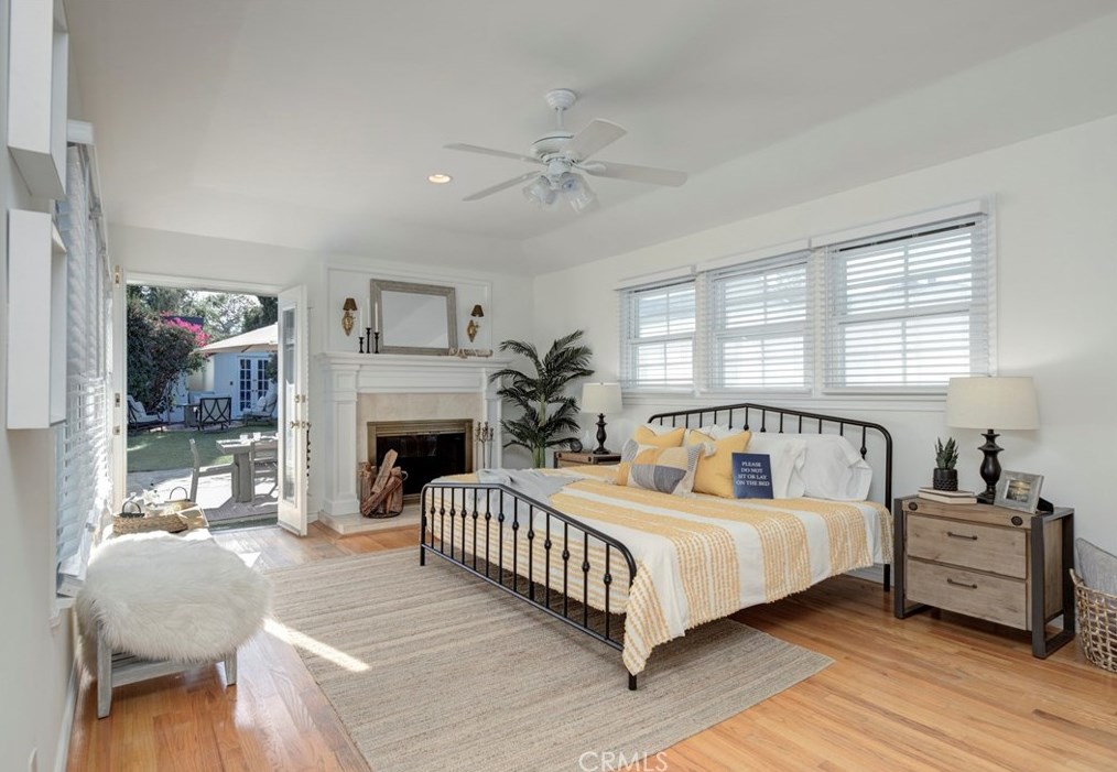 204 Walnut Ave, El Segundo CA  90245-2353 exterior