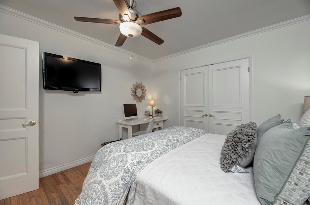 204 Walnut Ave, El Segundo CA  90245-2353 exterior