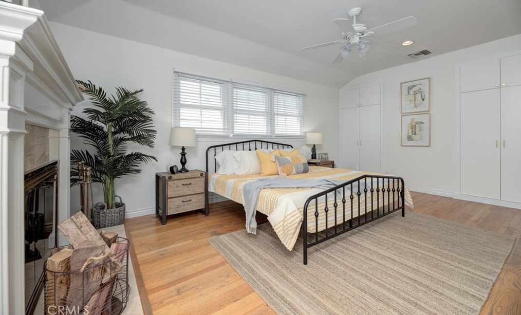 204 Walnut Ave, El Segundo CA  90245-2353 exterior