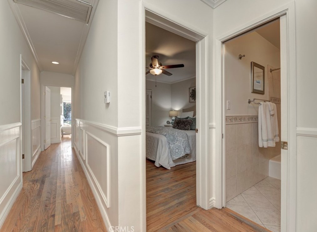 204 Walnut Ave, El Segundo CA  90245-2353 exterior