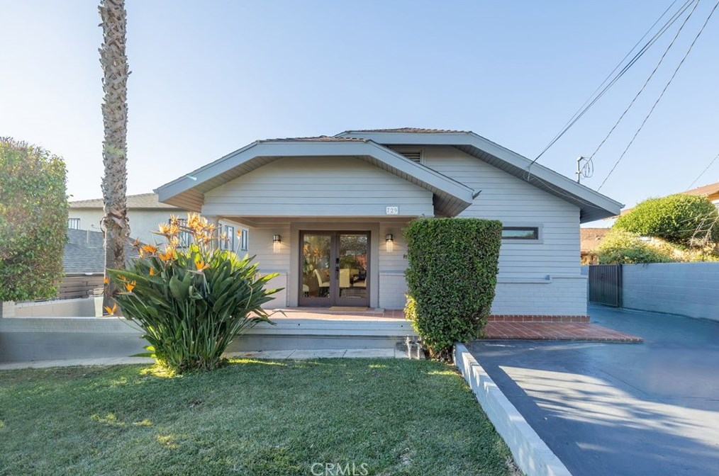729 Maltman Ave, Los Angeles CA  90026-3550 exterior