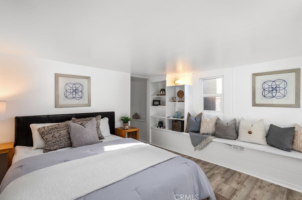 729 Maltman Ave, Los Angeles CA  90026-3550 exterior