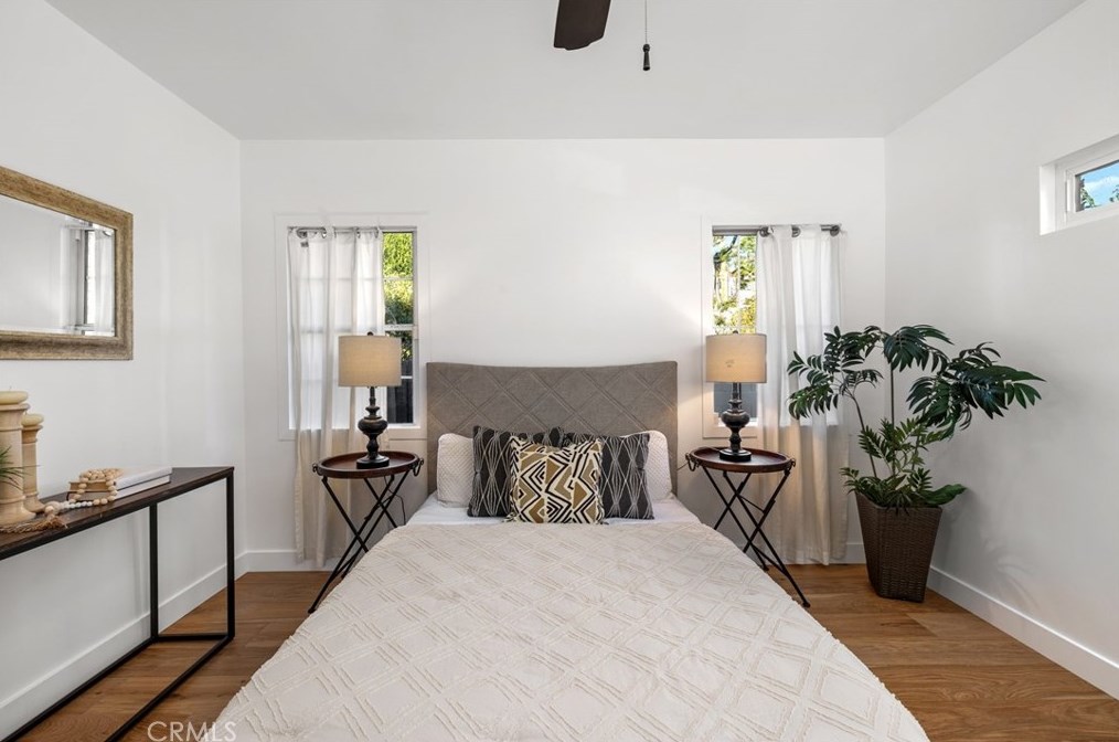 729 Maltman Ave, Los Angeles CA  90026-3550 exterior