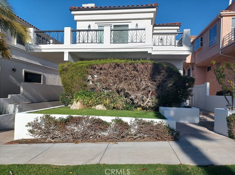 716 Lucia Ave, Redondo Beach, CA 90277-2231
