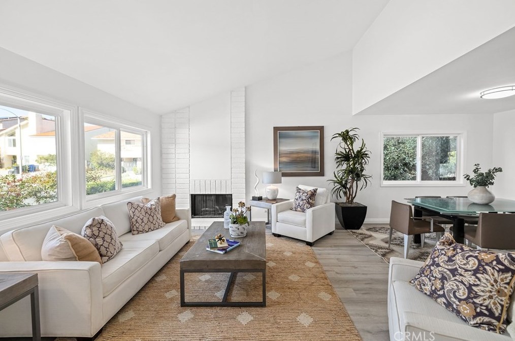 25602 Amber Leaf Rd, Torrance, CA 90505-7102