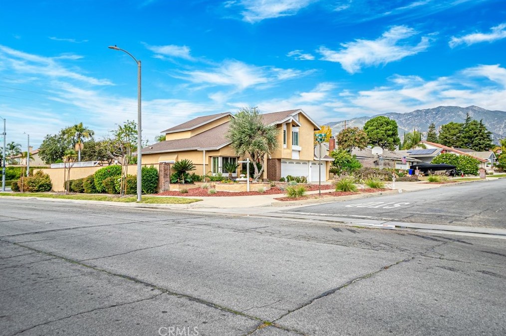 1803 Vail Way, Upland, CA 91784