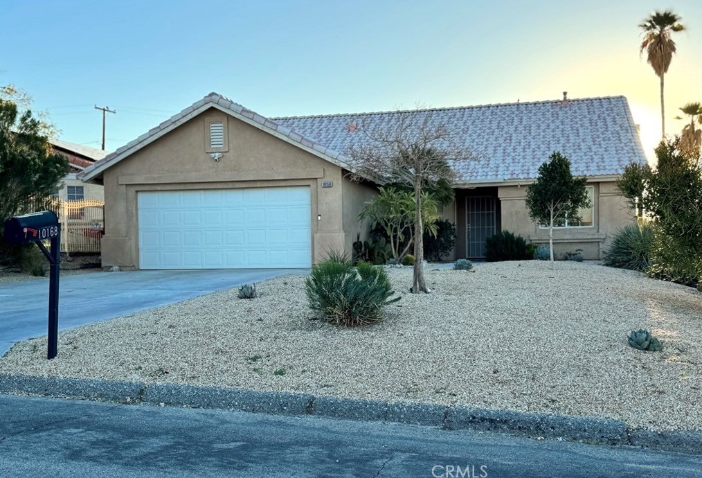 10168 Santa Cruz Rd, Desert Hot Springs, CA 92240