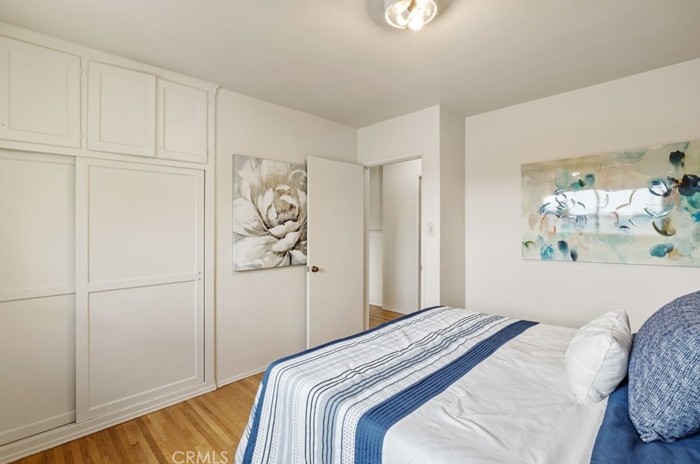 1318 Helberta Ave, Redondo Beach CA  90277-5130 exterior