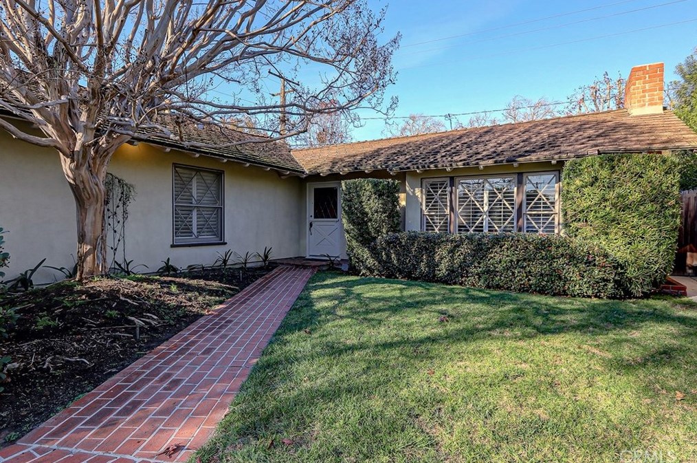 2861 Channing Way, Los Alamitos, CA 90720